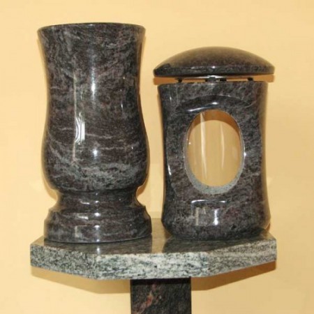 Esztergált Váza,Mécses